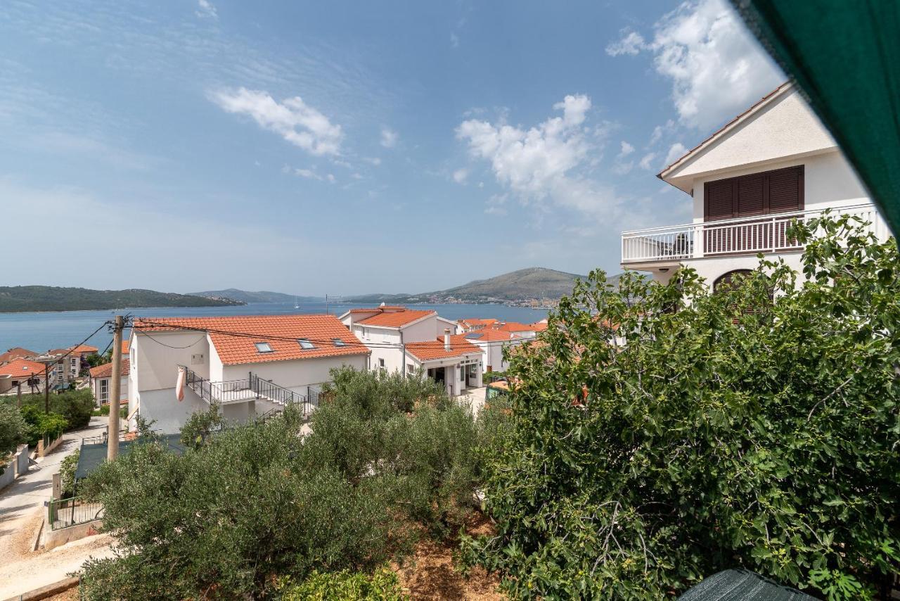 Apartments Fani Trogir Luaran gambar