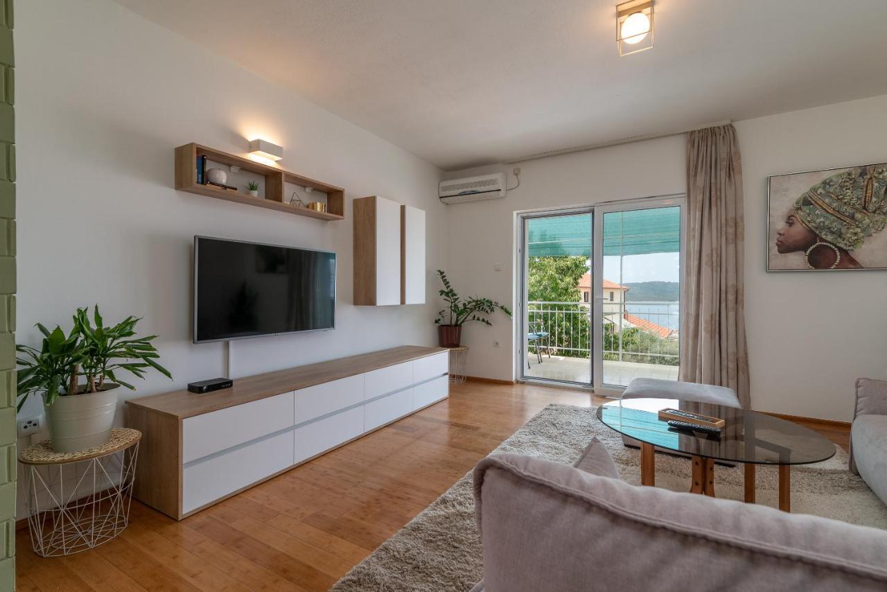 Apartments Fani Trogir Luaran gambar