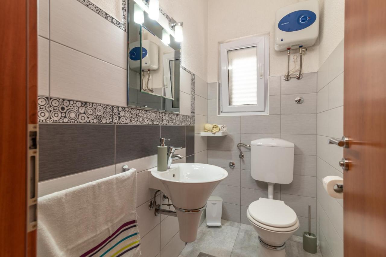 Apartments Fani Trogir Luaran gambar