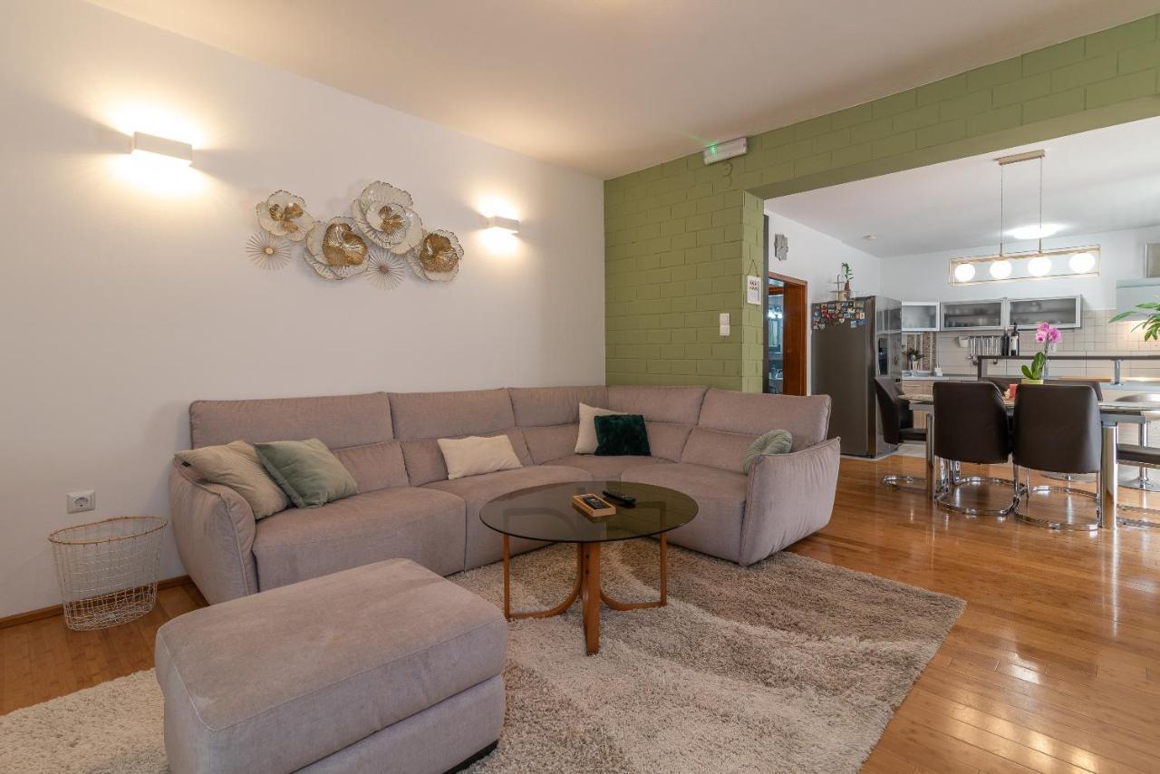 Apartments Fani Trogir Luaran gambar