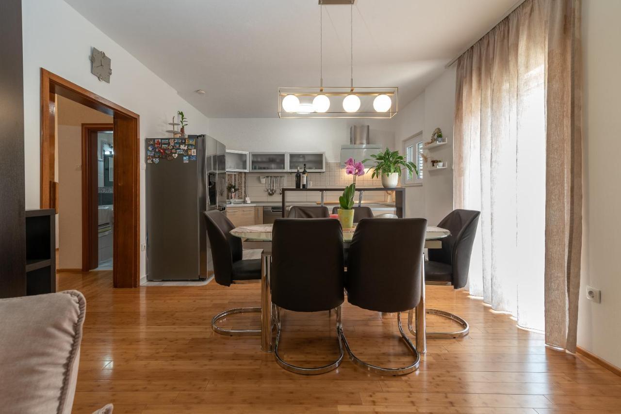 Apartments Fani Trogir Luaran gambar