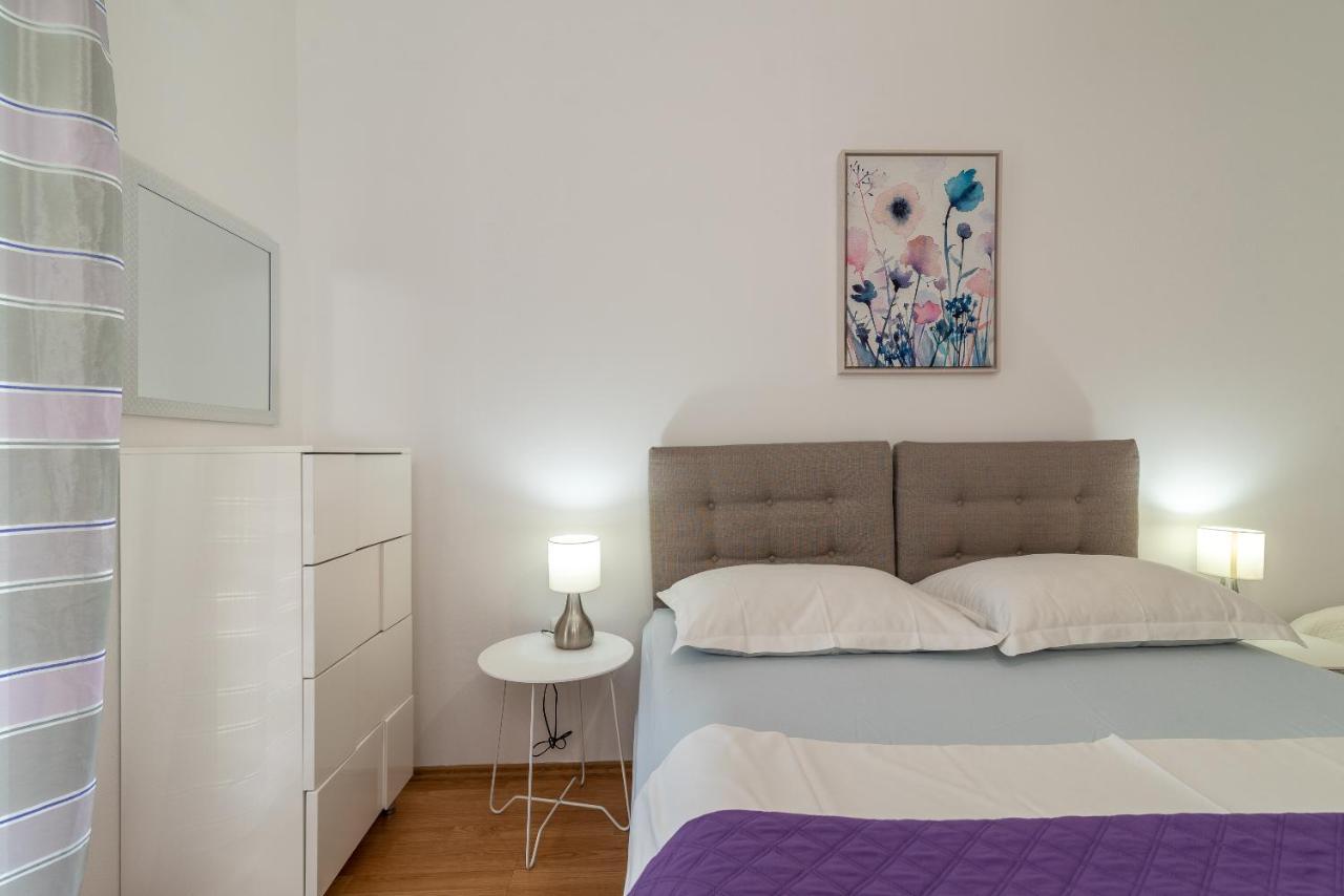 Apartments Fani Trogir Luaran gambar