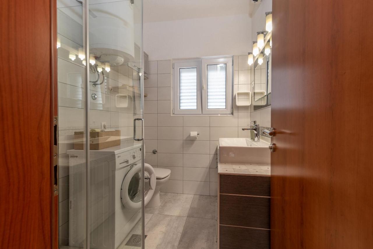 Apartments Fani Trogir Luaran gambar