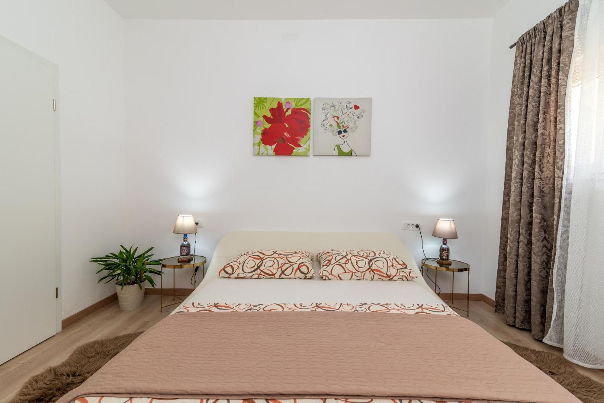 Apartments Fani Trogir Luaran gambar