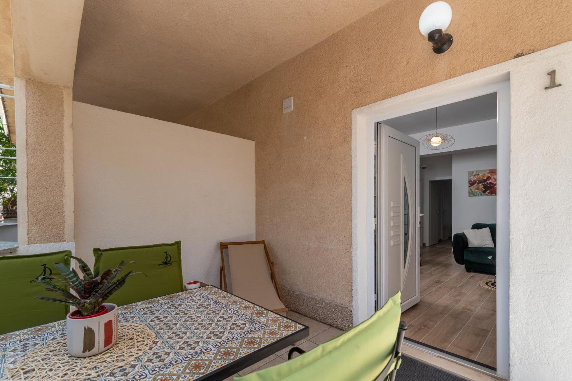 Apartments Fani Trogir Luaran gambar
