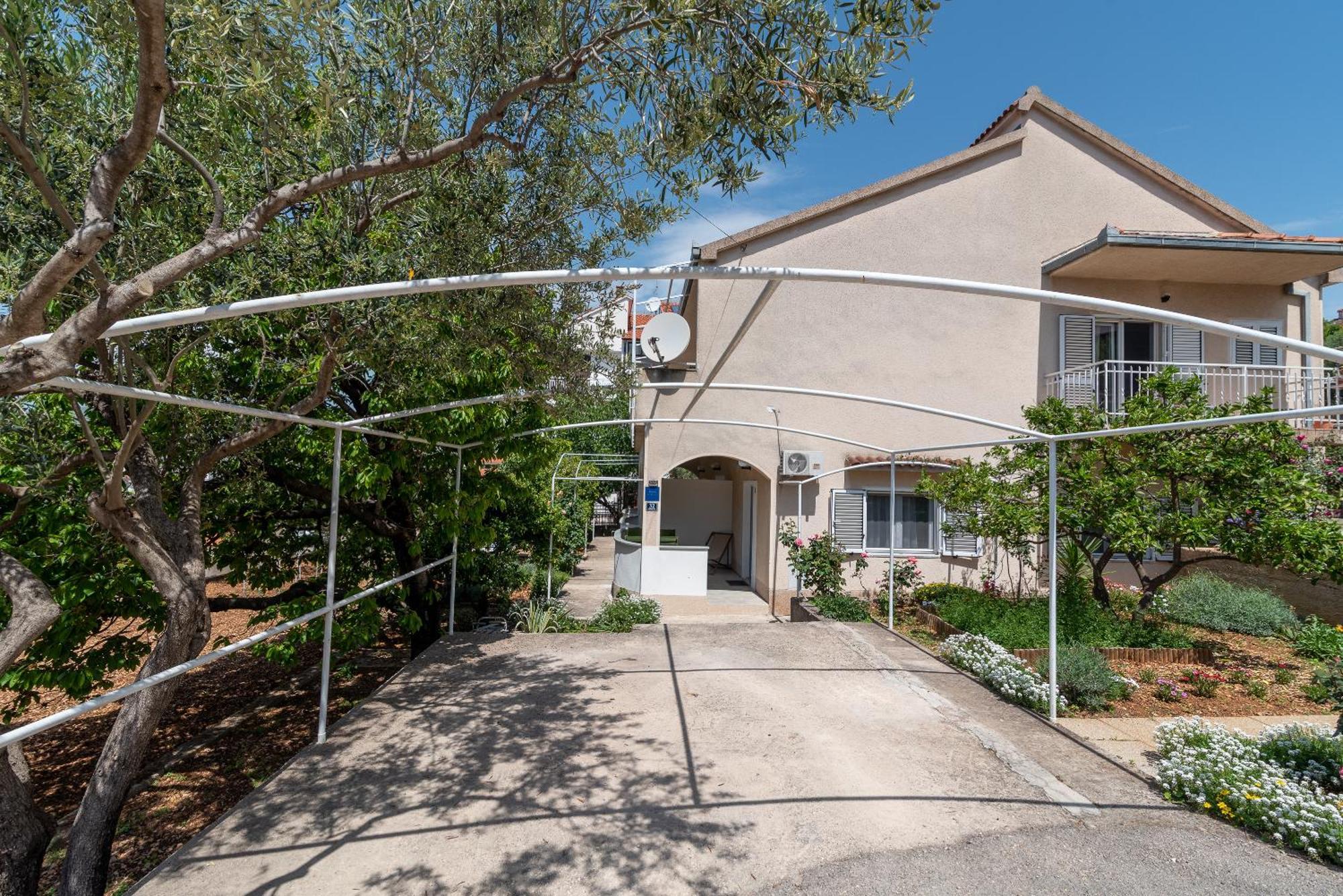 Apartments Fani Trogir Luaran gambar