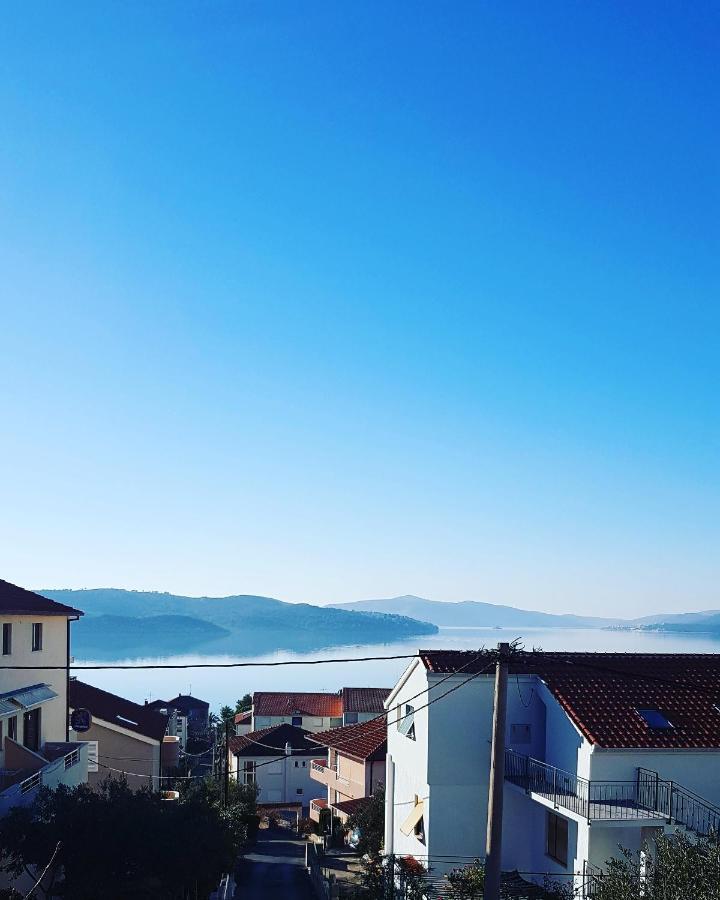 Apartments Fani Trogir Luaran gambar